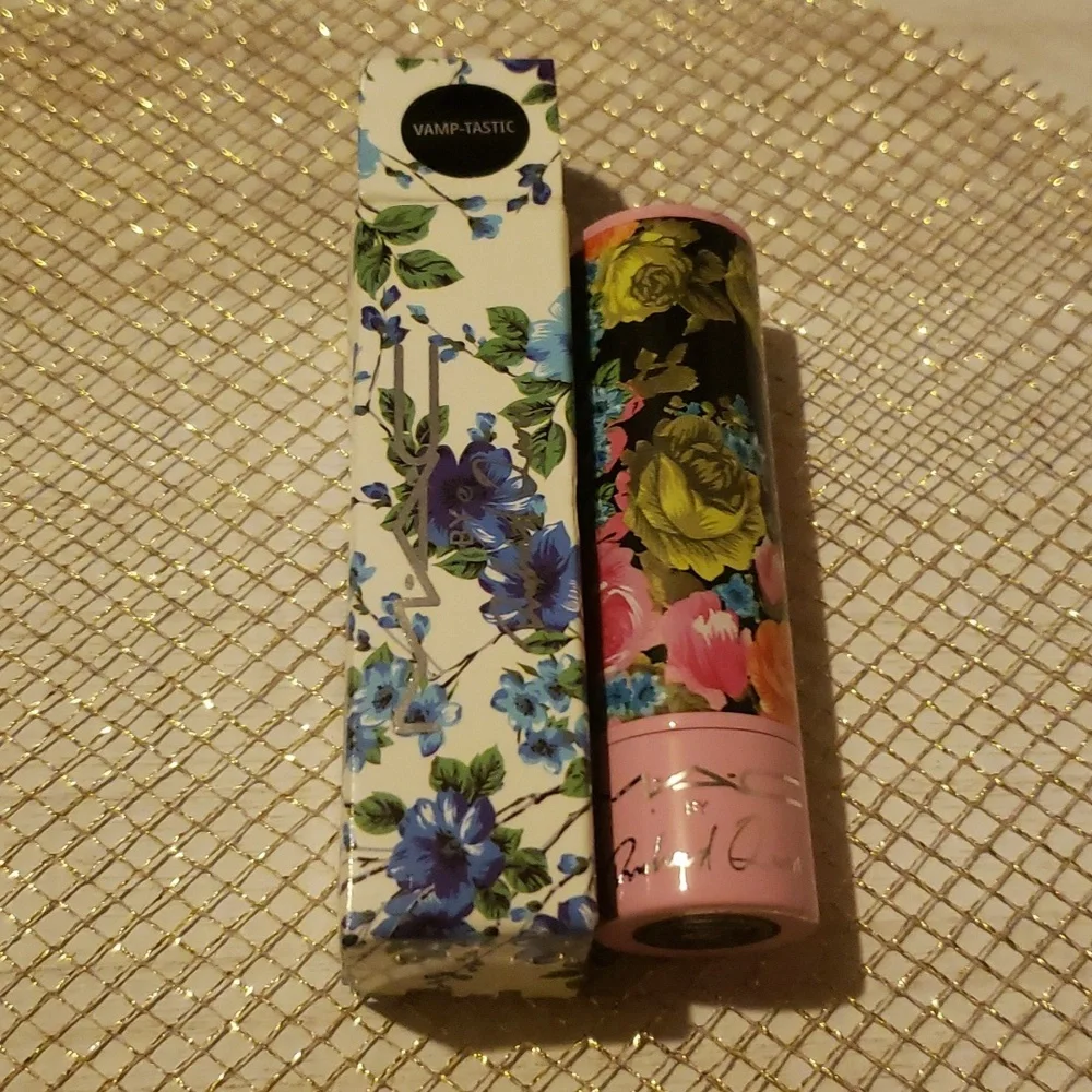 🧚‍♀️VAMP-TASTIC MAC x Richard Quinn RARE Matte Lipstick NWT